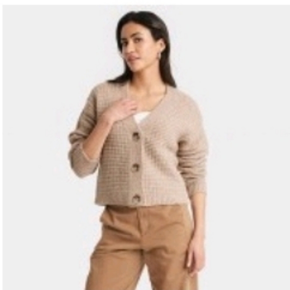 Button Down Cardigan - Picture 6 of 6